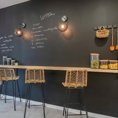 Luxury 4-bedrooms In Rambla De Catalunya