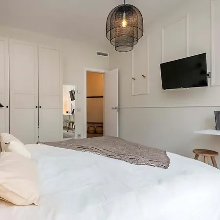 Luxury 4-bedrooms In Rambla De Catalunya * Barcelona