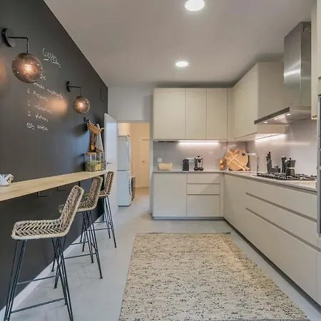 Luxury 4-bedrooms In Rambla De Catalunya Apartment Barcelona
