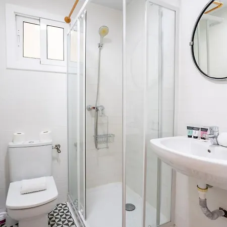 Bright 4bd With Terrace Near Arc De Triomf Apartment