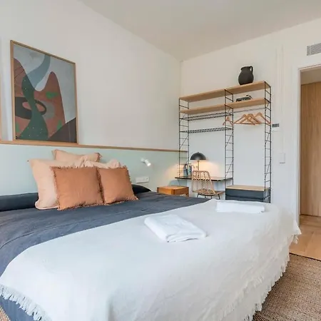 Amazing 5 Bedrooms 5 Bathrooms By Plaza Catalunya Apartment