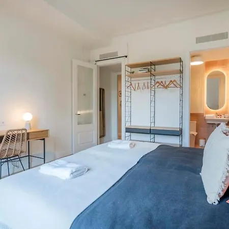 Amazing 5 Bedrooms 5 Bathrooms By Plaza Catalunya Apartment