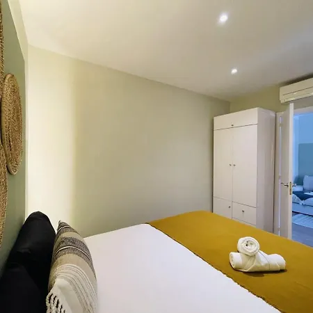 Appartement Plaza Catalunya Recently Renovated 5bd-4bth