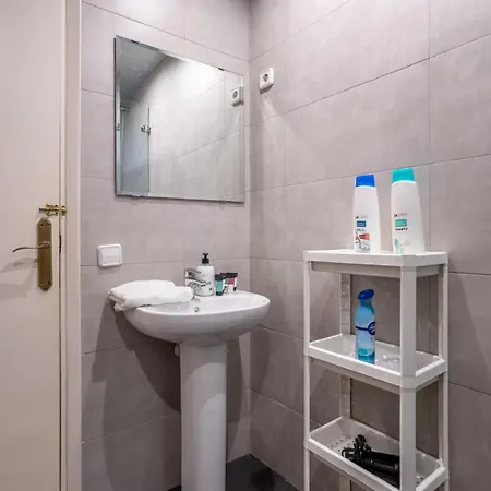 Lägenhet Eixample - Bright And Modern 4bd Only For Families Or Business Groups