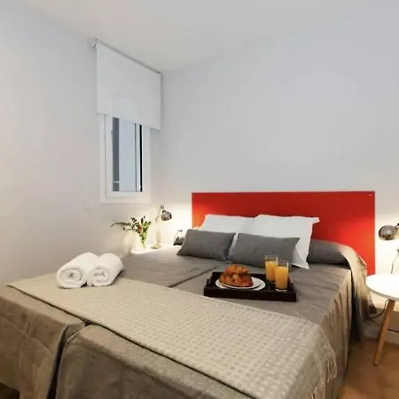 Lägenhet Stylish And Centric 2-bedroom In Eixample &terrace P2 *