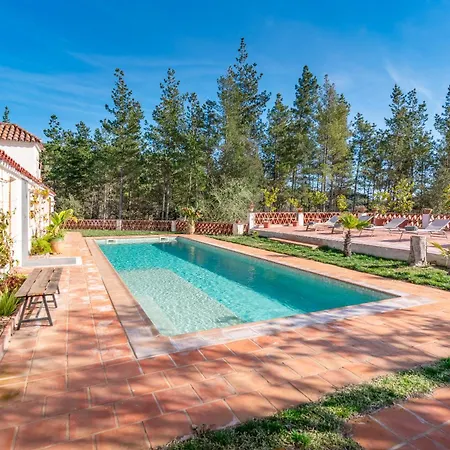 Apartment La Terraza - Grosszuegiges In Katalanischer Masia Sant Iscle De Vallalta