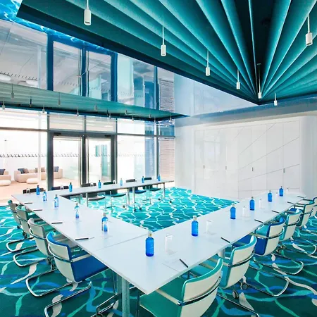 Hotel W 5*