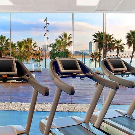 W Hotel 5*