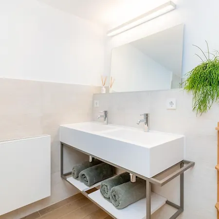 La Terraza - Grosszuegiges In Katalanischer Masia Apartment Sant Iscle De Vallalta