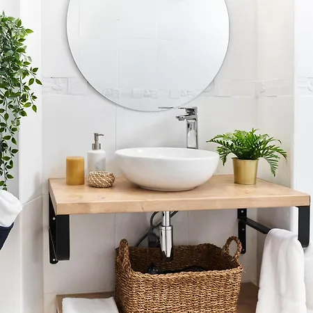 Apartament Sunny And Modern Ideal For Groups Barcelona