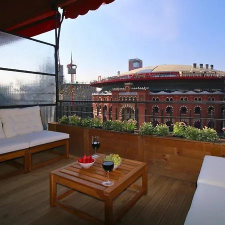 Beautiful In The Center Equipped For 7 * Barcelona
