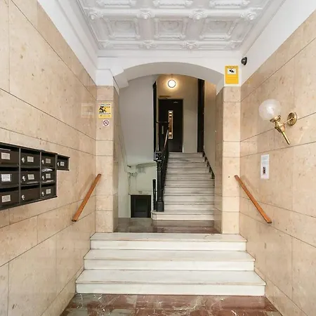 Lägenhet Paseo De Gracia Modern 4bd With Terrace Barcelona