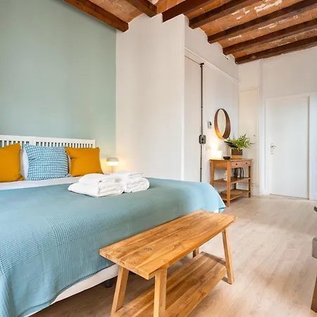 Barceloneta 12 Апартаменты *