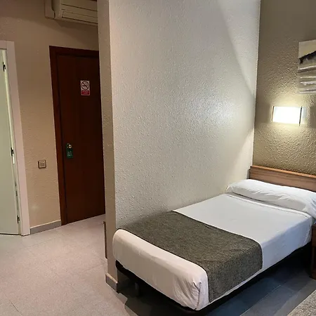 Szálloda Aneto Barcelona