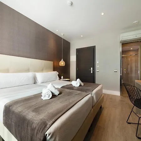 Hotel Oasis 2*