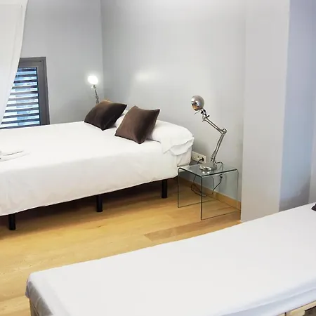 Apartment Rentals - Gracia Pool Center *