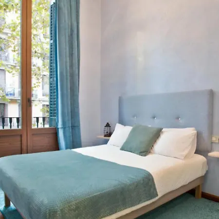 Midtown Luxury By Sweett Apartment