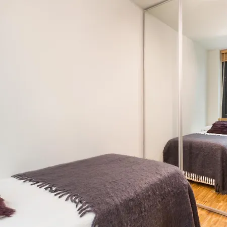 My Space Emirates - Spacious Near The Center * Barcellona