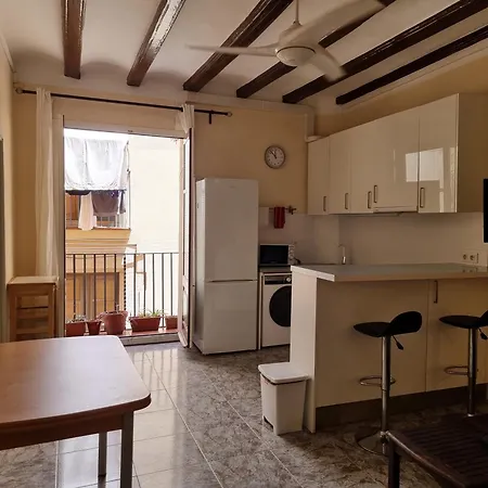 In Downtown 2 Bedrooms Ac 30 Nigths Min Apartment Barcelona