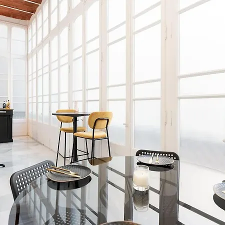 Lux 3 Bed 2 Bath Near Park, Metro, Museums In Born *