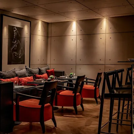 Claris & Spa Gl, A Small Luxury Of The World 5* Barcelona