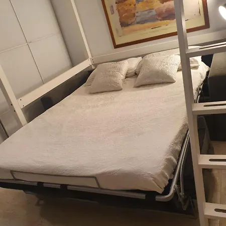 Loft With Total Privacy Pensjonat *