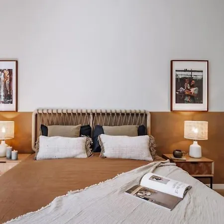 Luiza - 3 Bedroom In Eixample Dreta Barcelona