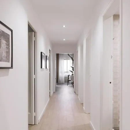 Baka - 2 Bedroom With Terrace In Sant Gervasi * Barcelona