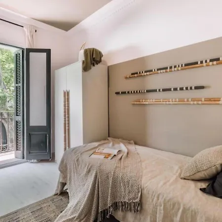 Bambuti - 3 Bedrooms And Balcony In Passeig Sant Joan Apartment
