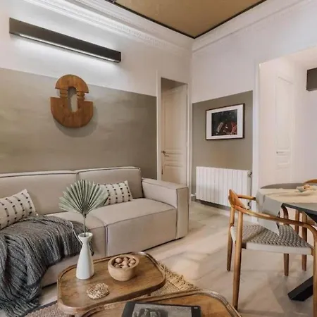 Apartment Bambuti - 3 Bedrooms And Balcony In Passeig Sant Joan