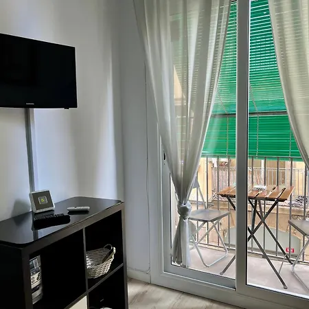 Bonito Apartamento En Raval Bcn Cerca De Todo Apartment *
