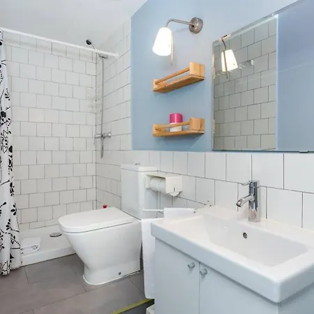 Charming 3 Bdr-2 Bthr In Gracia Apartmán *