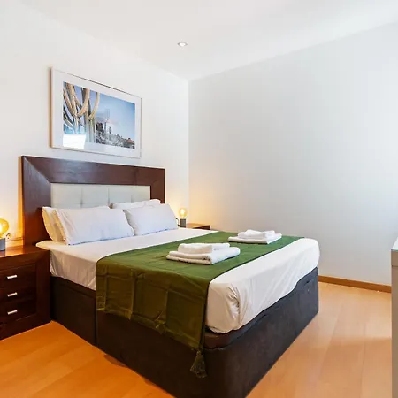 Fridays Flats Bright & Breezy Apartament Barcelona