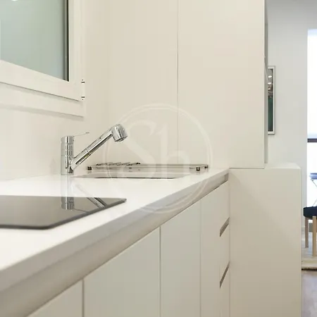 Wonderful For 6 Apartment