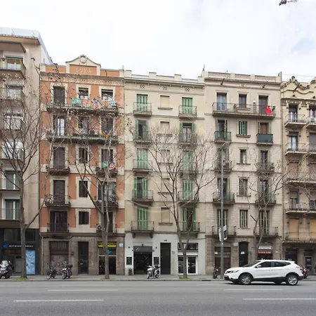 Wonderful For 6 Apartment *