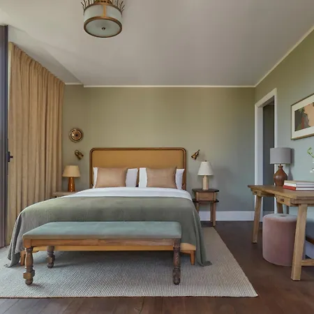 Hotel Miiro Borneta