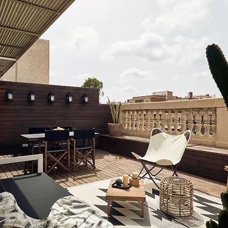 Takla - Two Bedroom In Diputacion St Apartmán