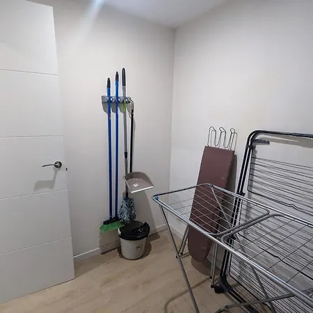 Gracia Parkside Flat - Only For Of Than 32 Nights 公寓 巴塞罗那