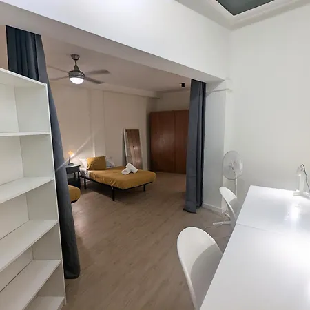 Gracia Parkside Flat - Only For Of Than 32 Nights