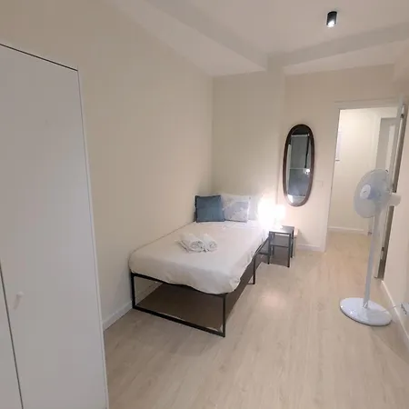 公寓 Gracia Parkside Flat - Only For Of Than 32 Nights 巴塞罗那
