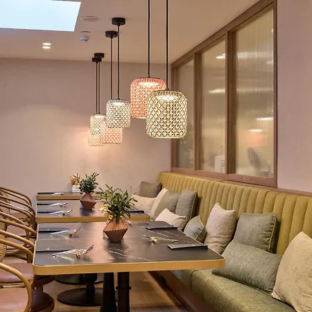 Catalonia Mikado Hotel 3*