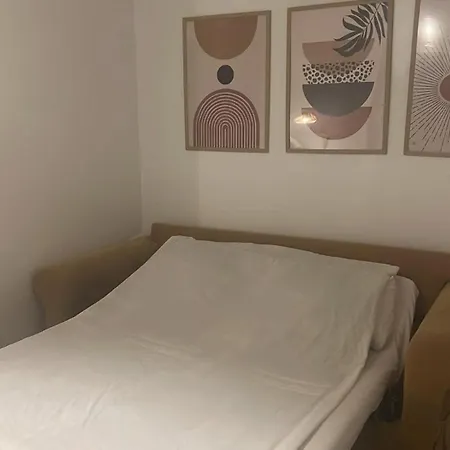 Apartment Gloria *