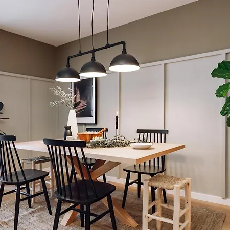Loja - 2 Bedrooms In Sant Antoni Apartamento