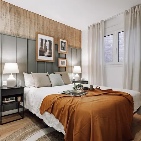 Loja - 2 Bedrooms In Sant Antoni Apartamento Barcelona