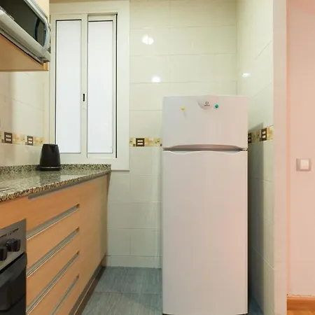 Fuer 3 Personen Ca 38 Qm In Barcelona-gracia, Costa Brava Costa Del Maresme