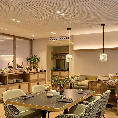 Catalonia Mikado Hotel 3*