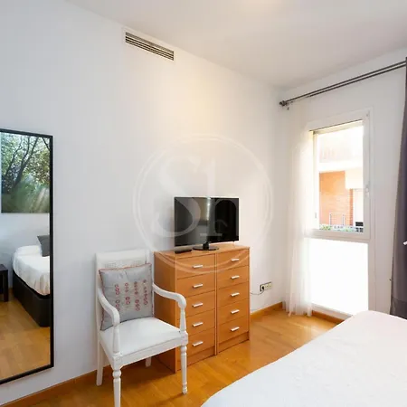 En Lab Apartment
