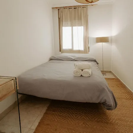 Appartement Charming In Shared Near Camp Nou