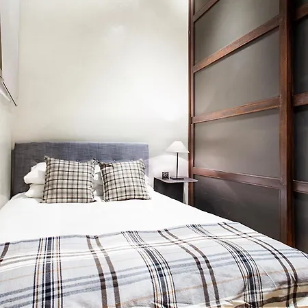 Midtown Luxury By Sweett Apartment