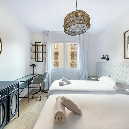 Bebarceloner Eixample - 4 Bedrooms Lägenhet Barcelona